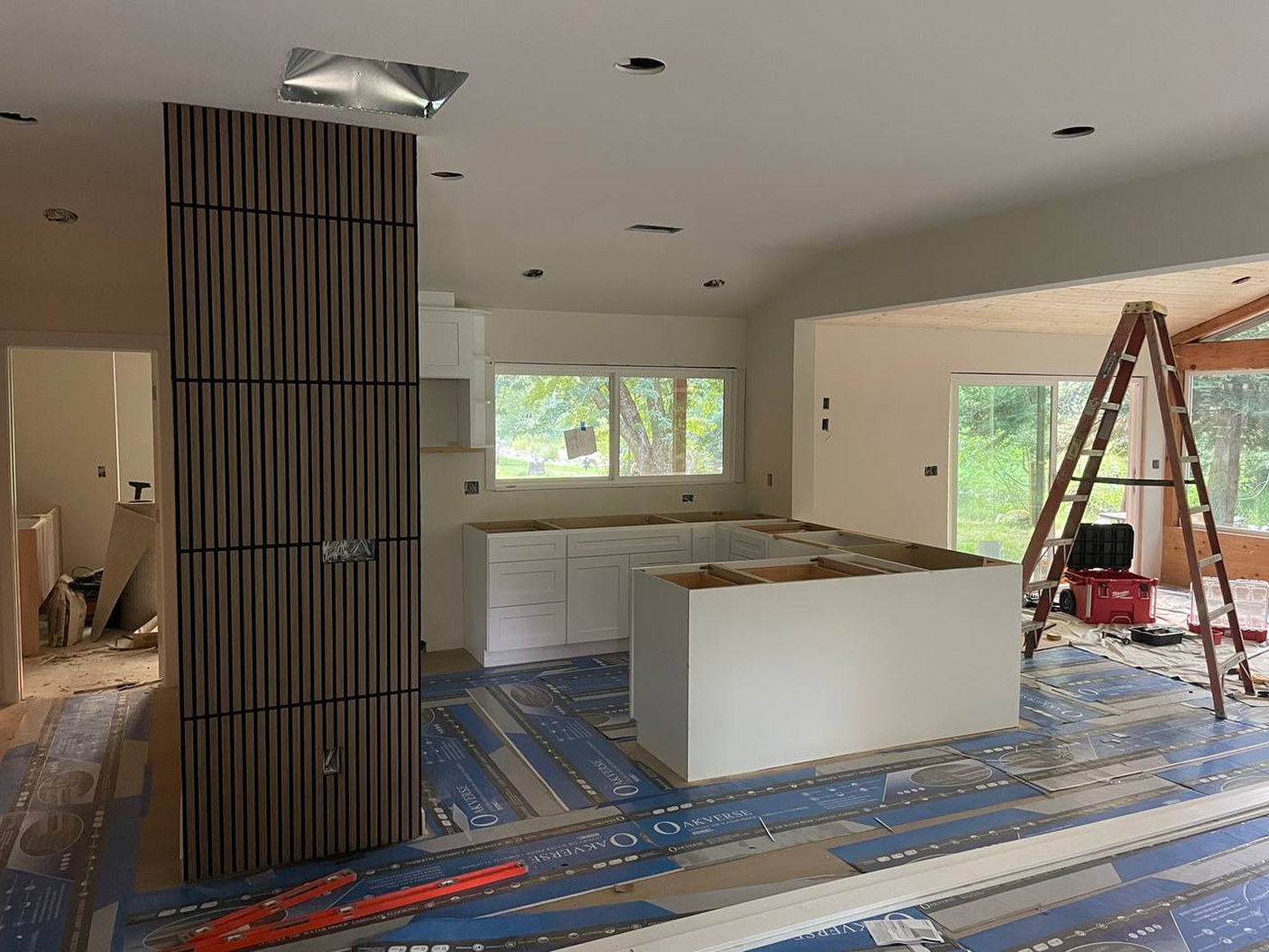 photo_5231086578610932702_y