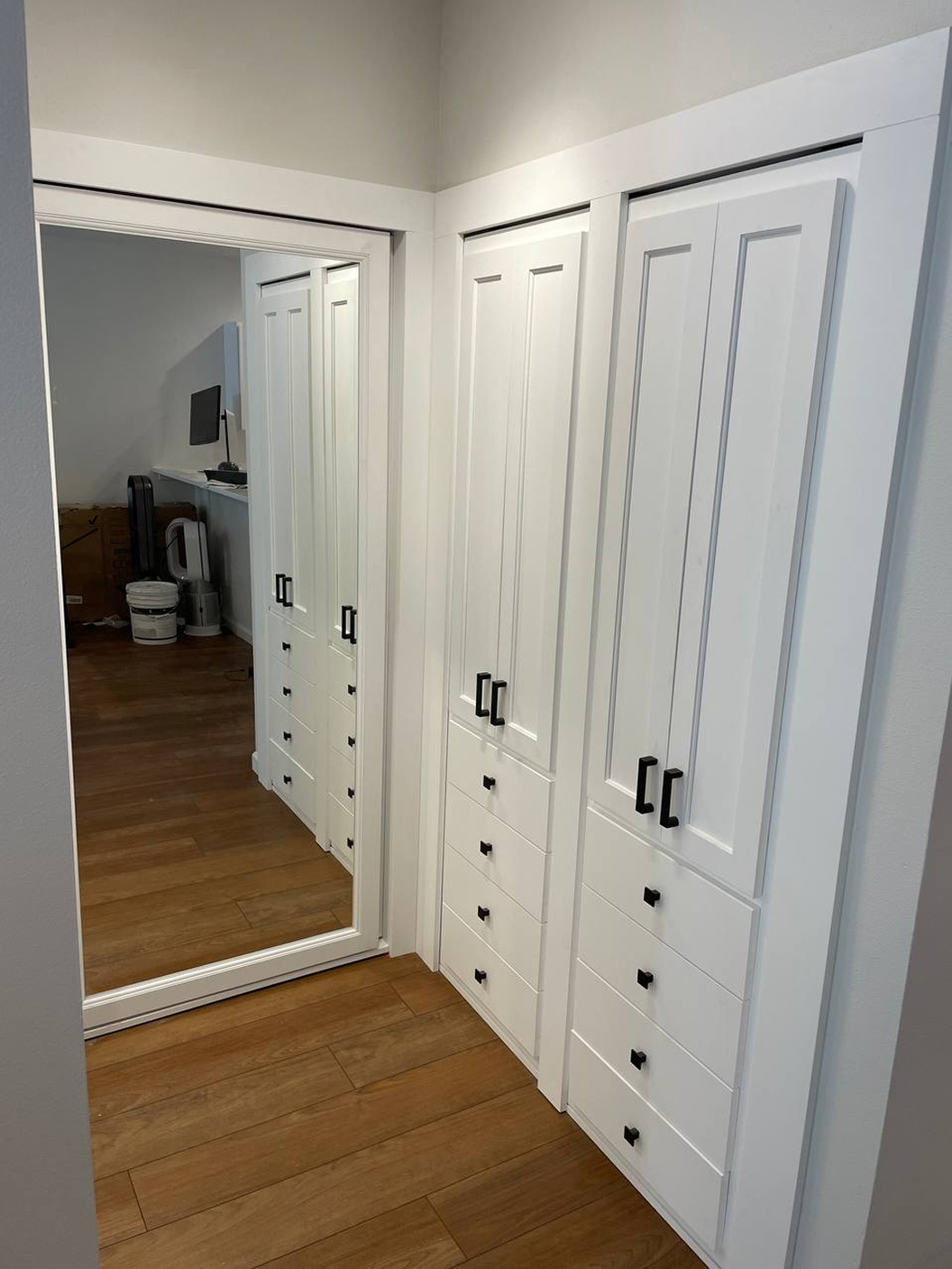 photo_5231086578610932713_y