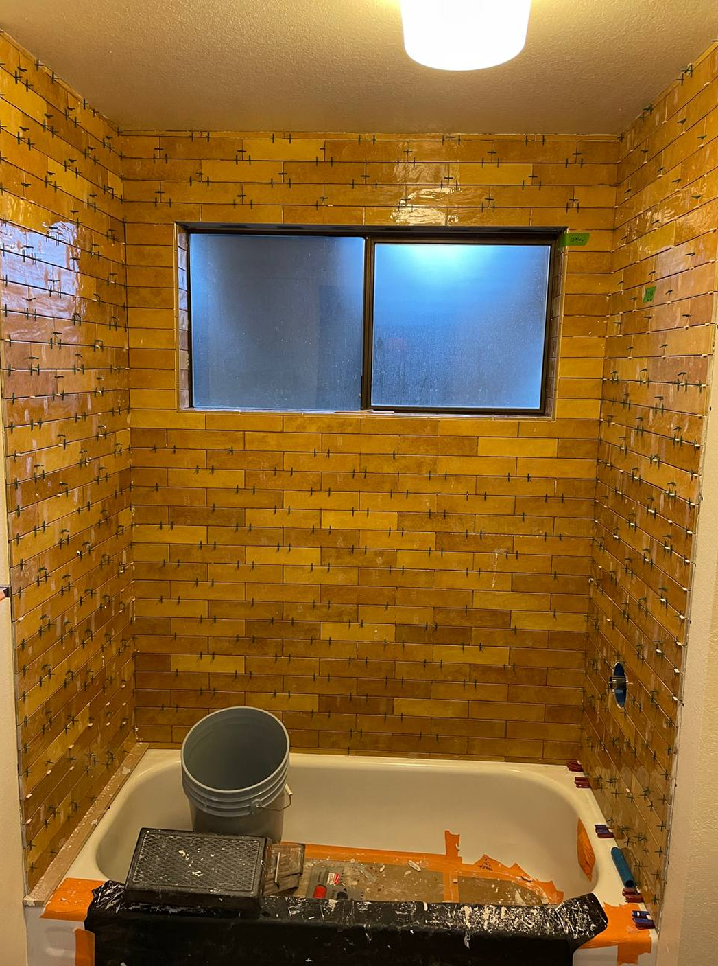 photo_5231086578610932718_y